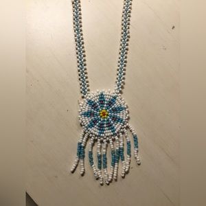 Vintage seed bead Native American necklace